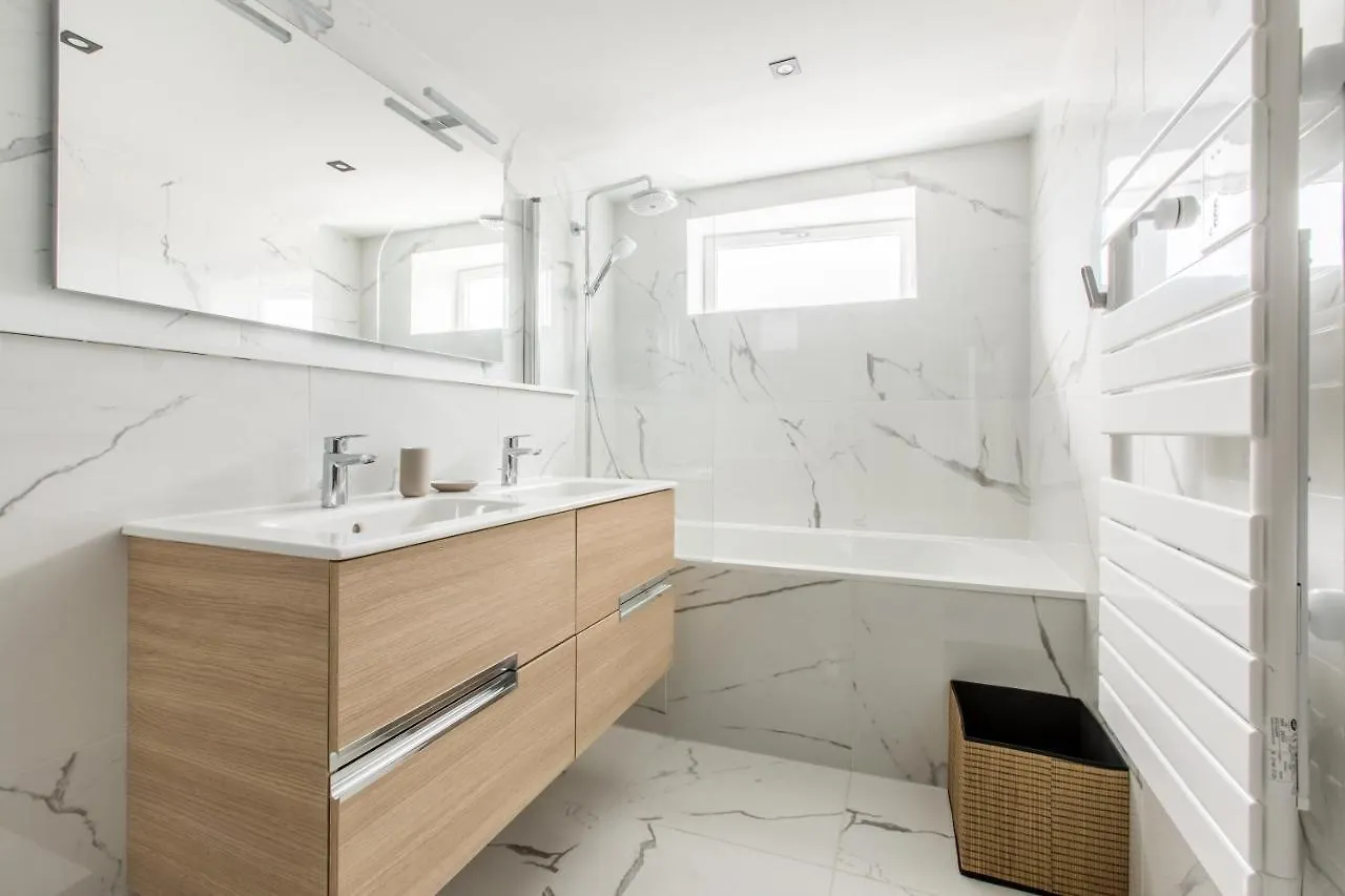 Appartement Spacieux Et Moderne 4 Chambres A 5Mn A Pieds Republique Λιλ