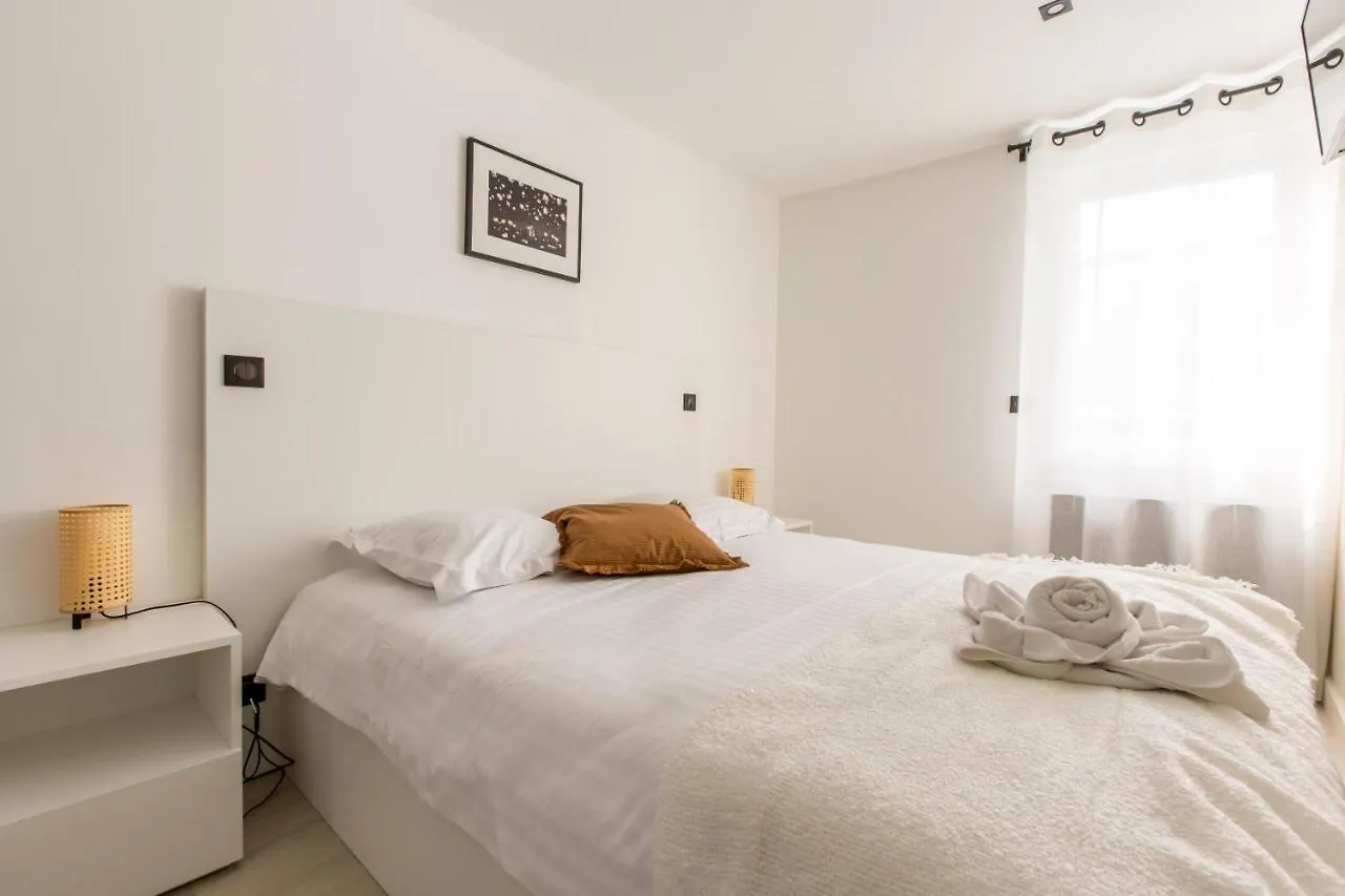 Appartement Spacieux Et Moderne 4 Chambres A 5Mn A Pieds Republique Λιλ Γαλλία